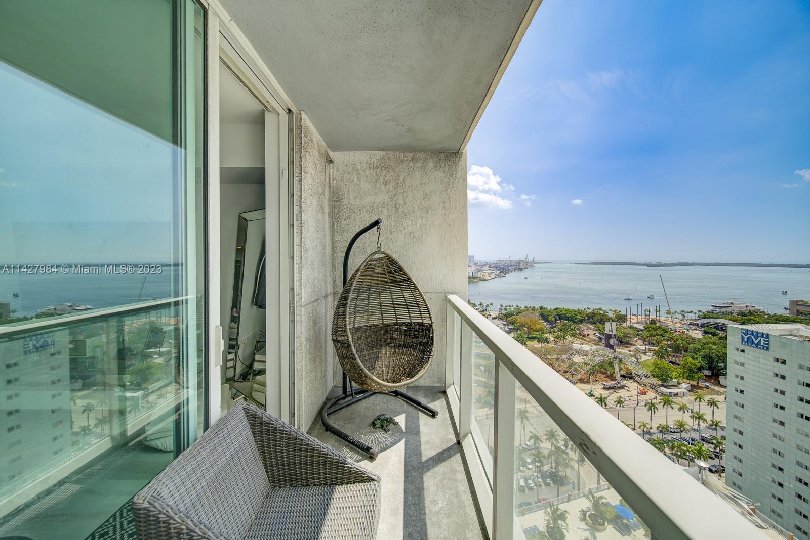 VIZCAYNE NORTH CONDO - Residential Lease