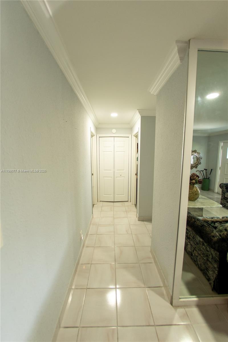 LAUDERDALE WEST SEC 4 - Residential