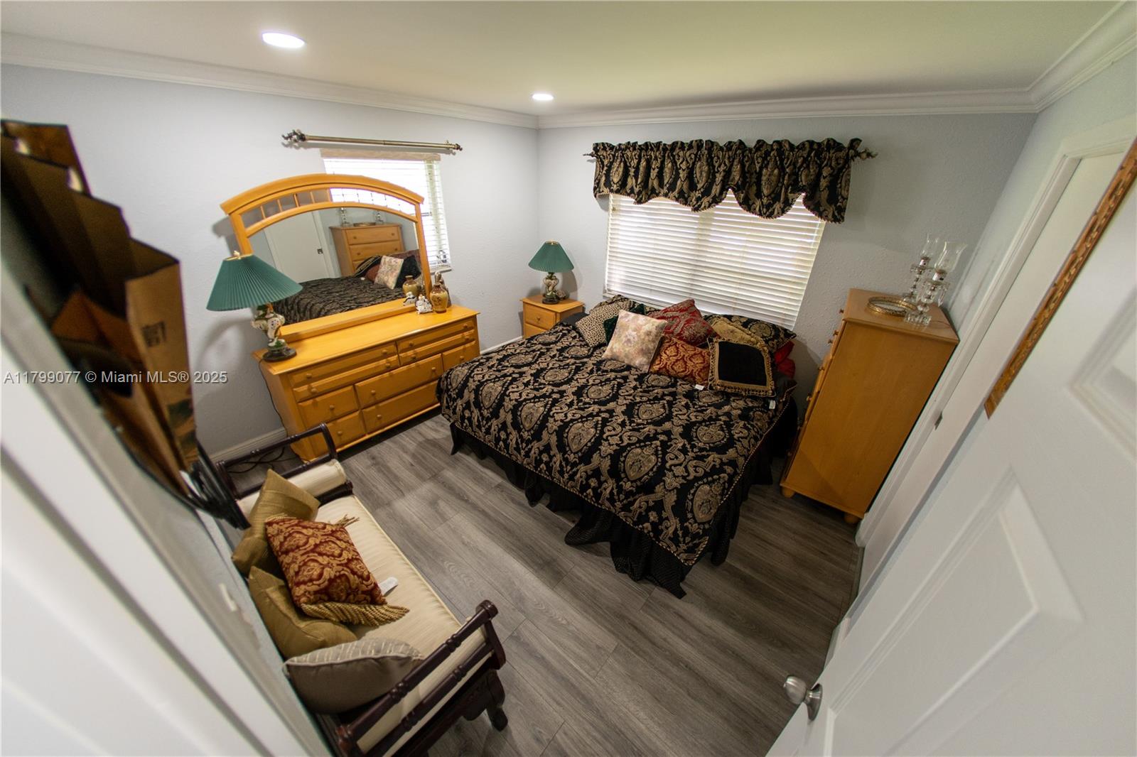 LAUDERDALE WEST SEC 4 - Residential