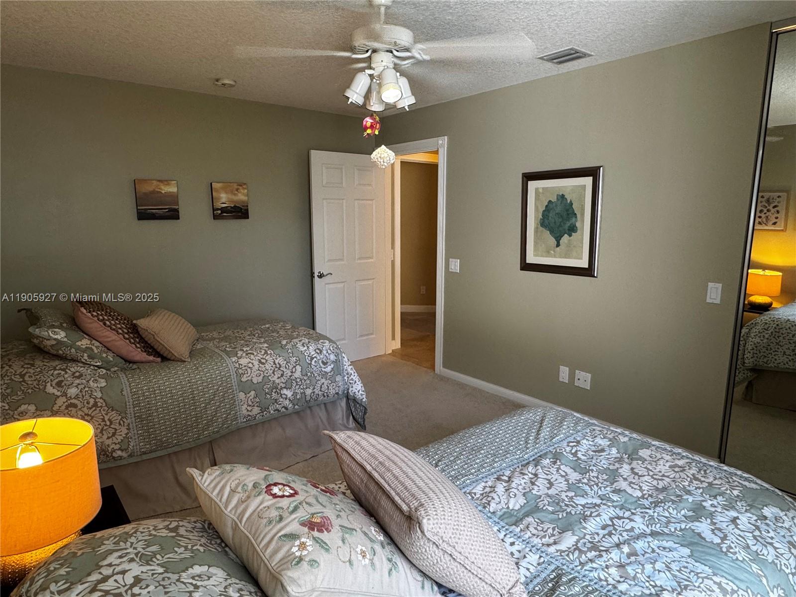 VILLAGEWALK OF WELLINGTON - Residential