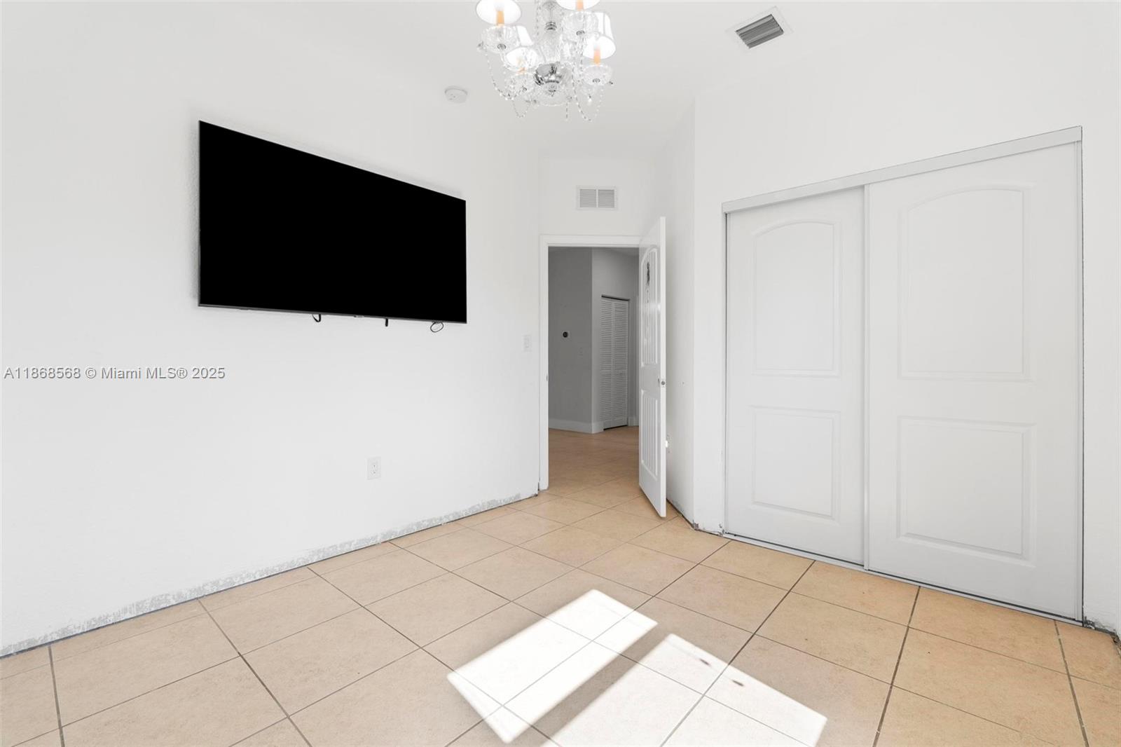 ESTATE MANSIONS 1ST ADDN - Residential Lease