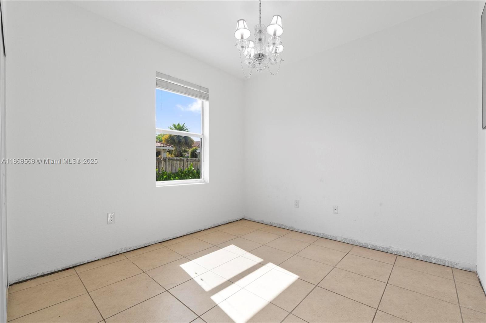 ESTATE MANSIONS 1ST ADDN - Residential Lease