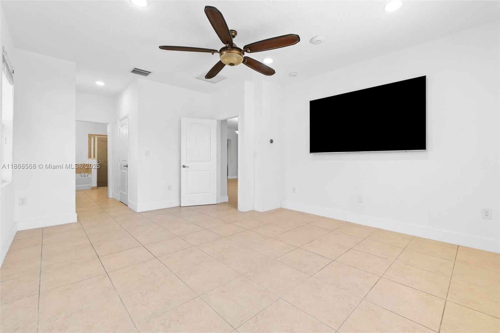 ESTATE MANSIONS 1ST ADDN - Residential Lease