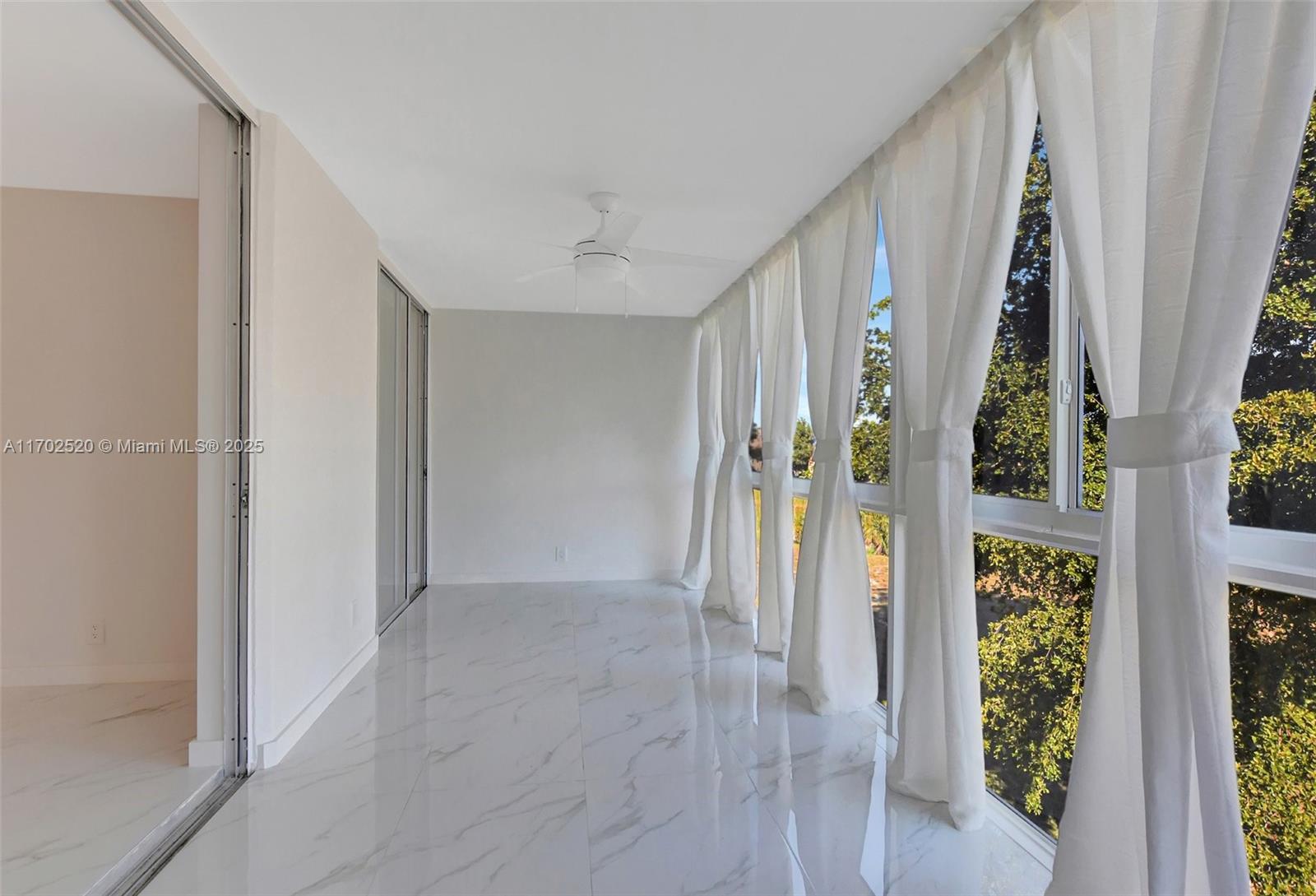 PALM LAKES CONDO - Residential