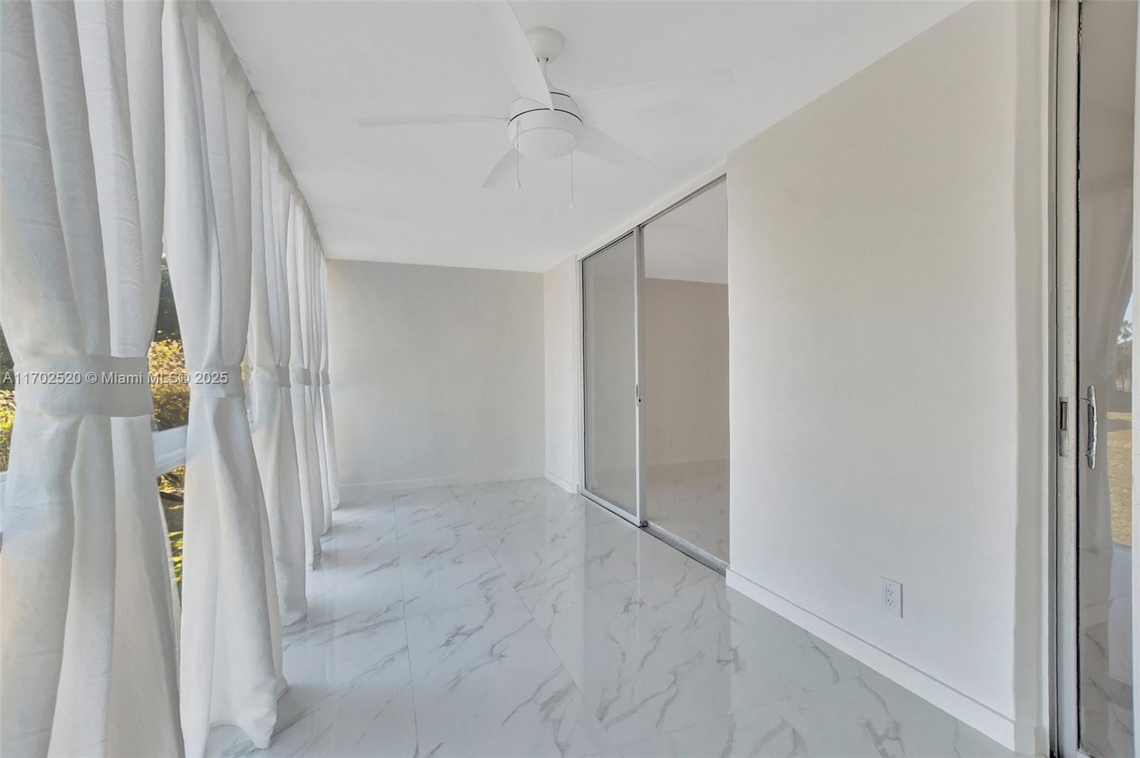 PALM LAKES CONDO - Residential