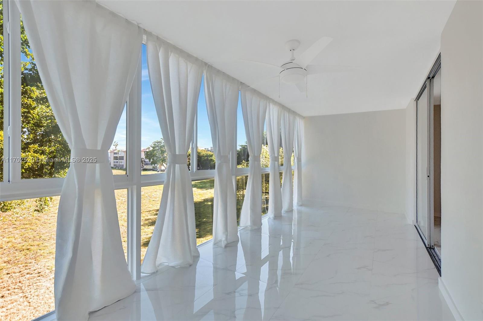 PALM LAKES CONDO - Residential