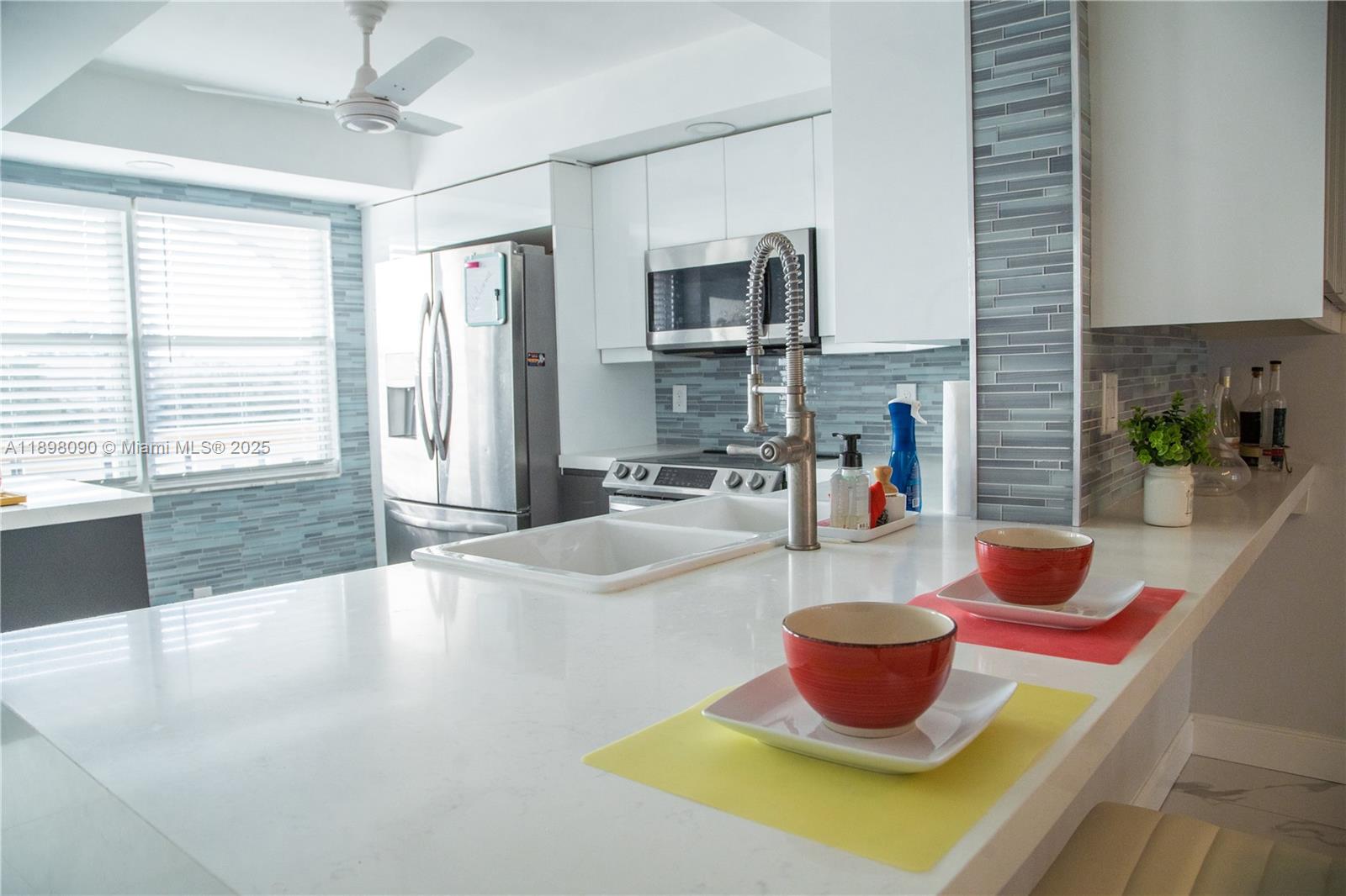 LUCAYA VILLAGE 1-D CONDO - Residential Lease