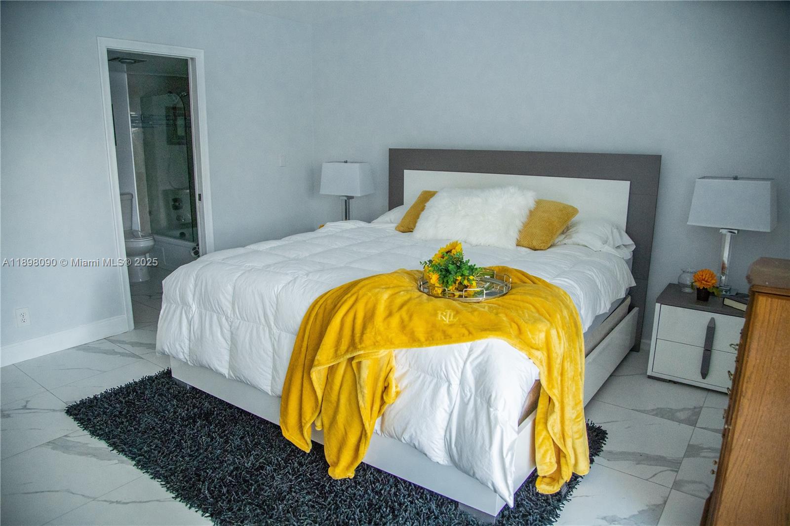 LUCAYA VILLAGE 1-D CONDO - Residential Lease