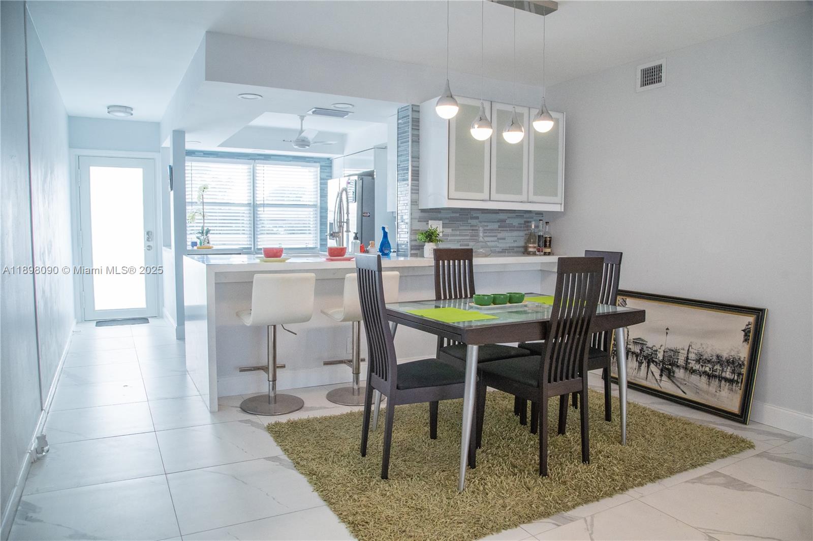 LUCAYA VILLAGE 1-D CONDO - Residential Lease