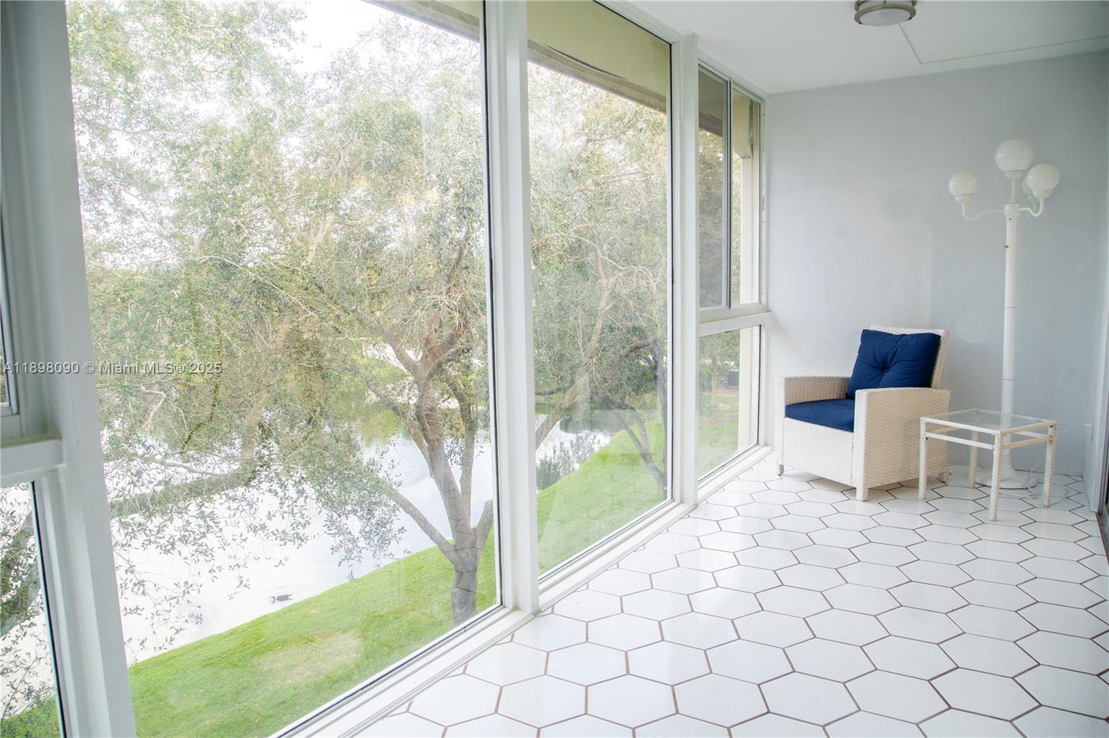 LUCAYA VILLAGE 1-D CONDO - Residential Lease