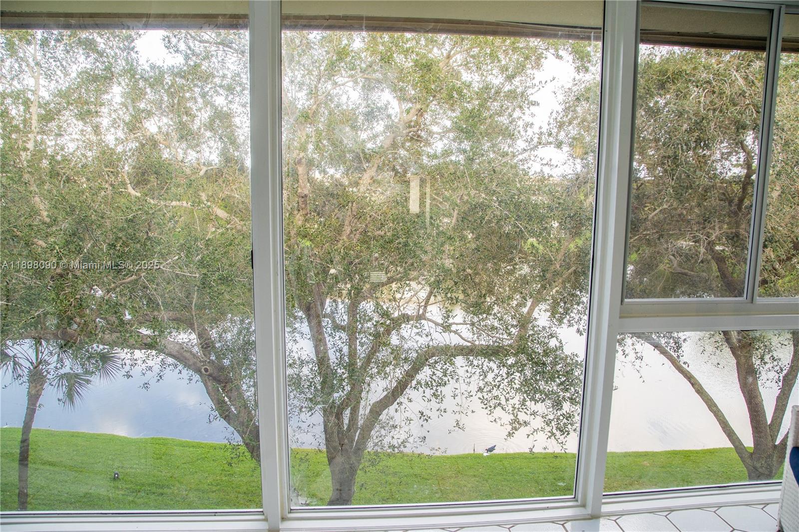 LUCAYA VILLAGE 1-D CONDO - Residential Lease