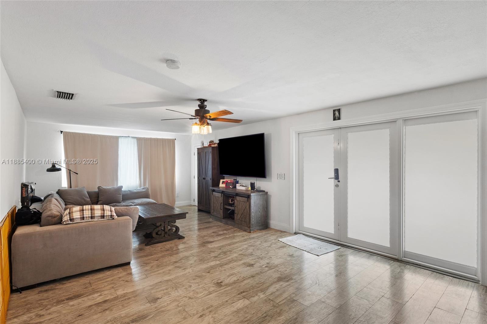 BIRD RD HIGHLANDS - Residential