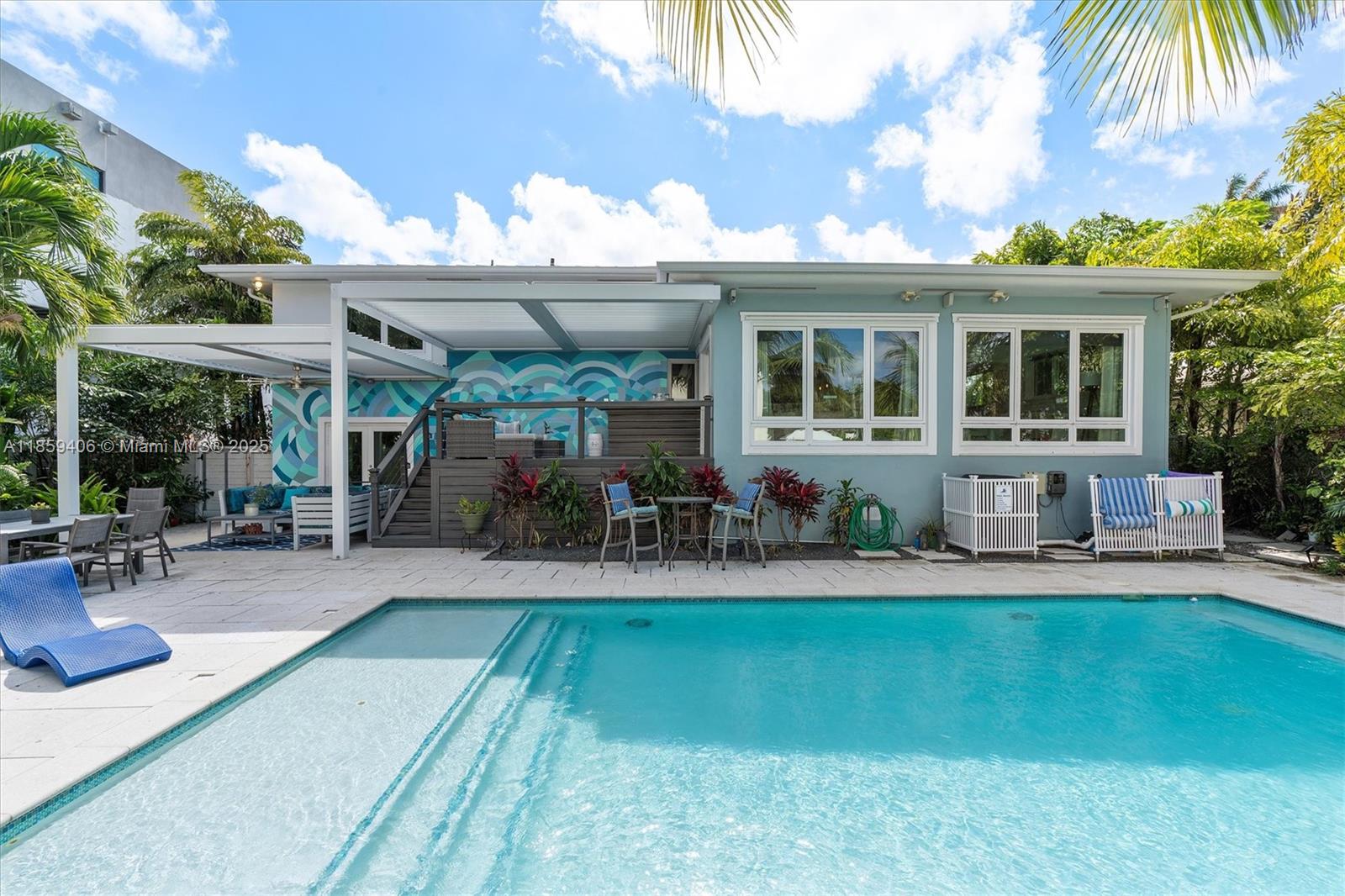 RIVER BAY PARK ADDN - Residential