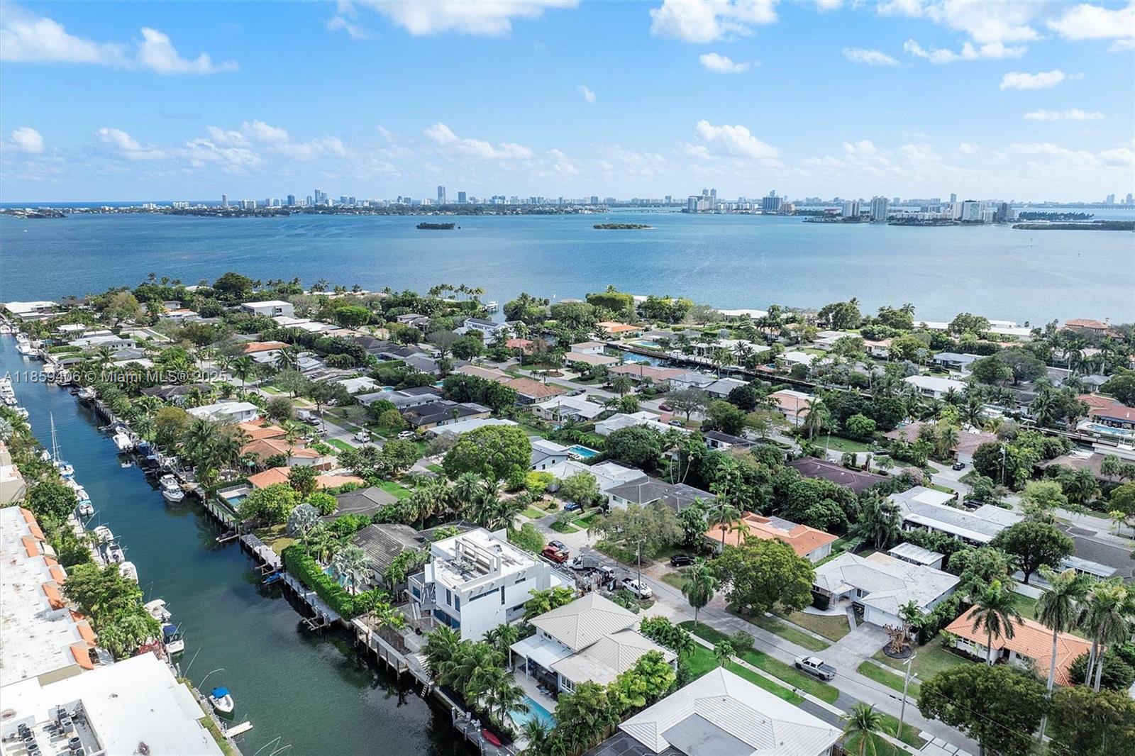 RIVER BAY PARK ADDN - Residential