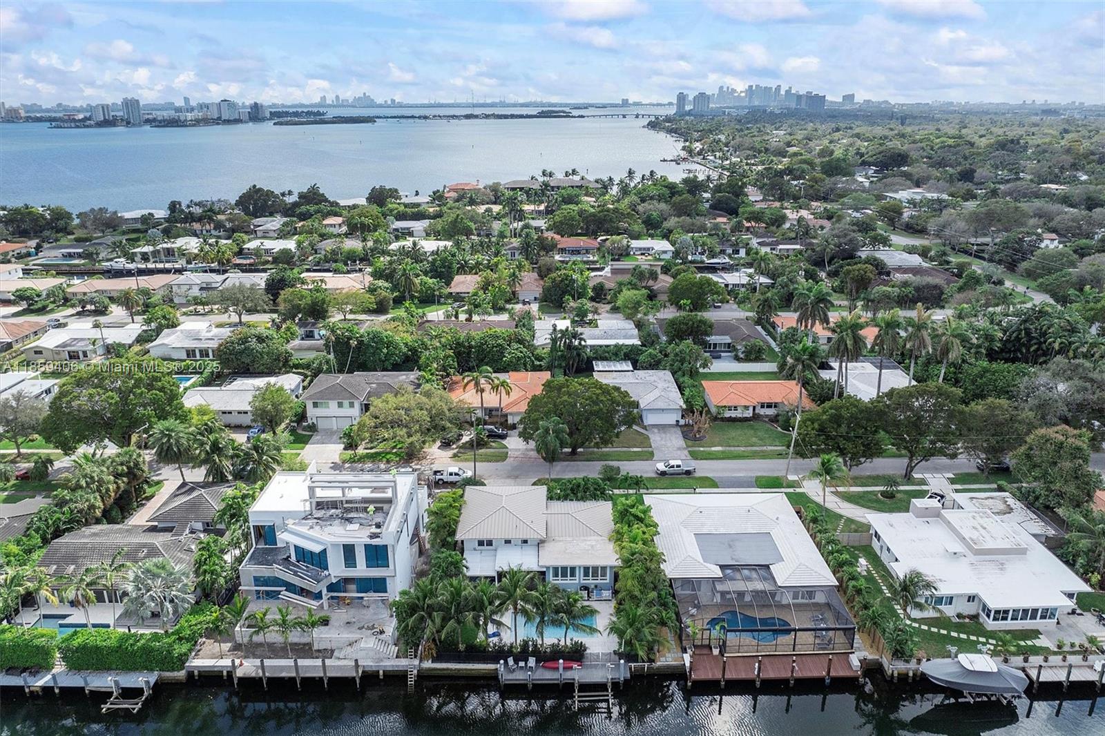 RIVER BAY PARK ADDN - Residential