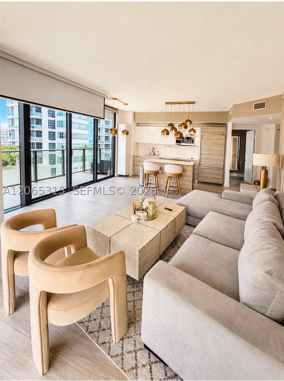 121 NE 34th St 904