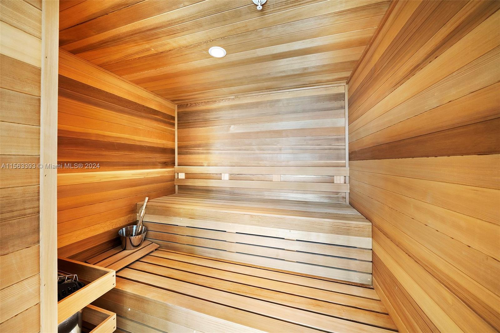 BISCAYNE BEACH CONDO - Residential