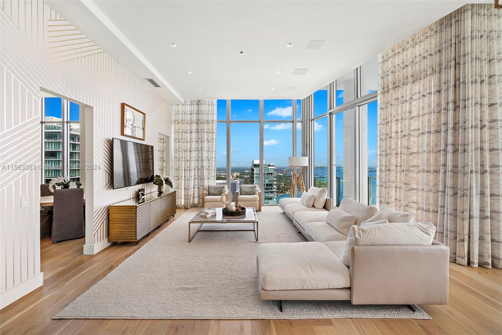 BISCAYNE BEACH CONDO - Residential