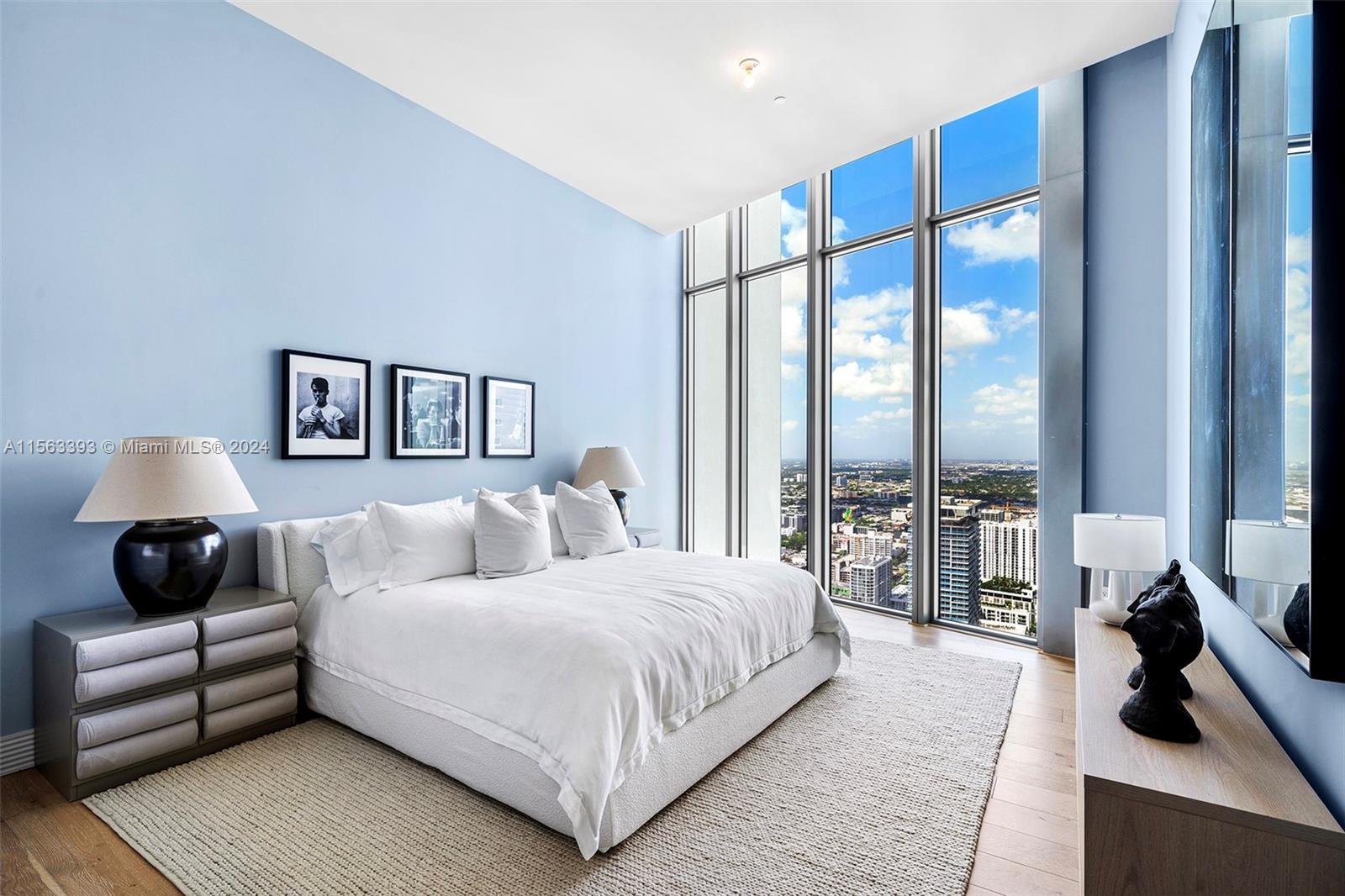 BISCAYNE BEACH CONDO - Residential