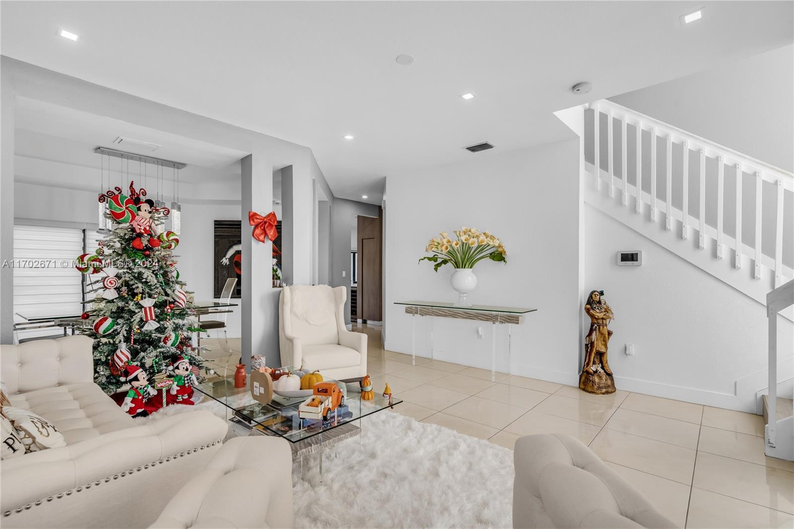 SION ESTATES - Residential
