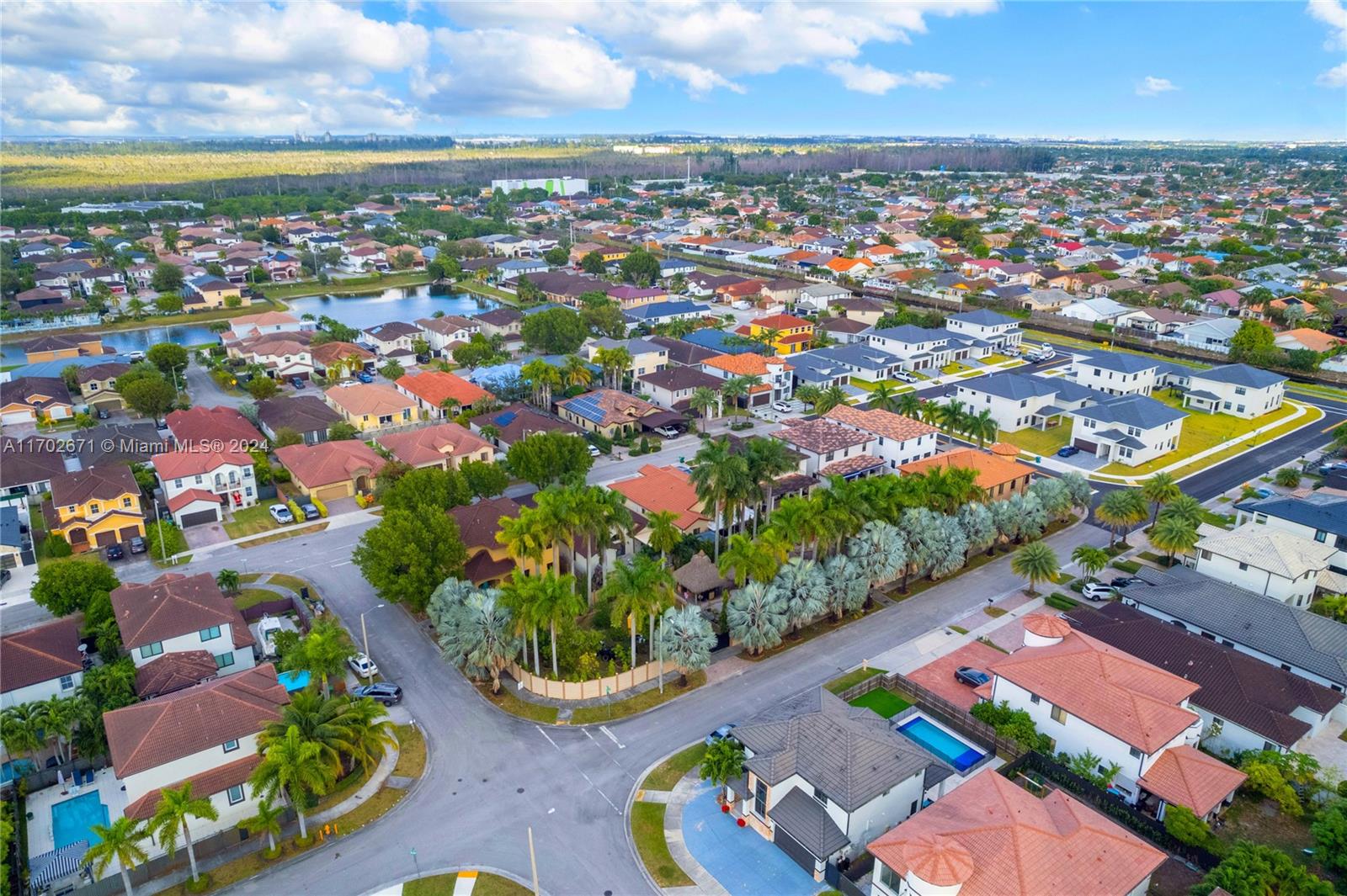 SION ESTATES - Residential