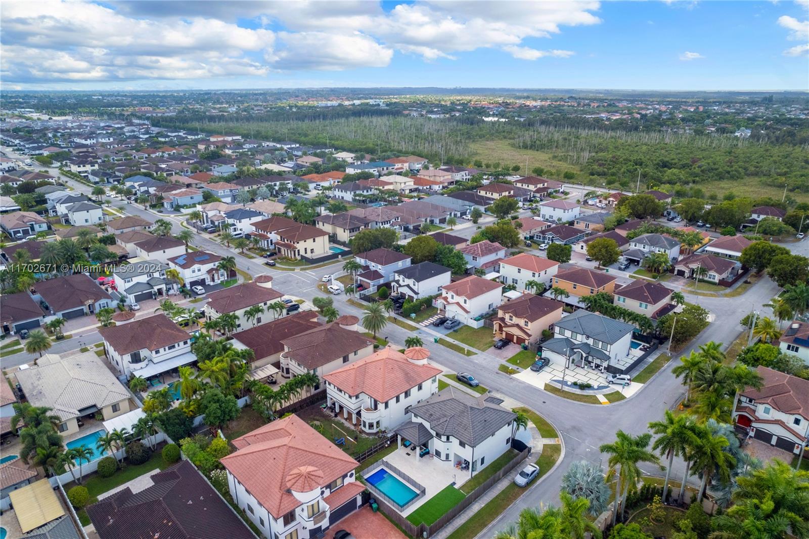 SION ESTATES - Residential