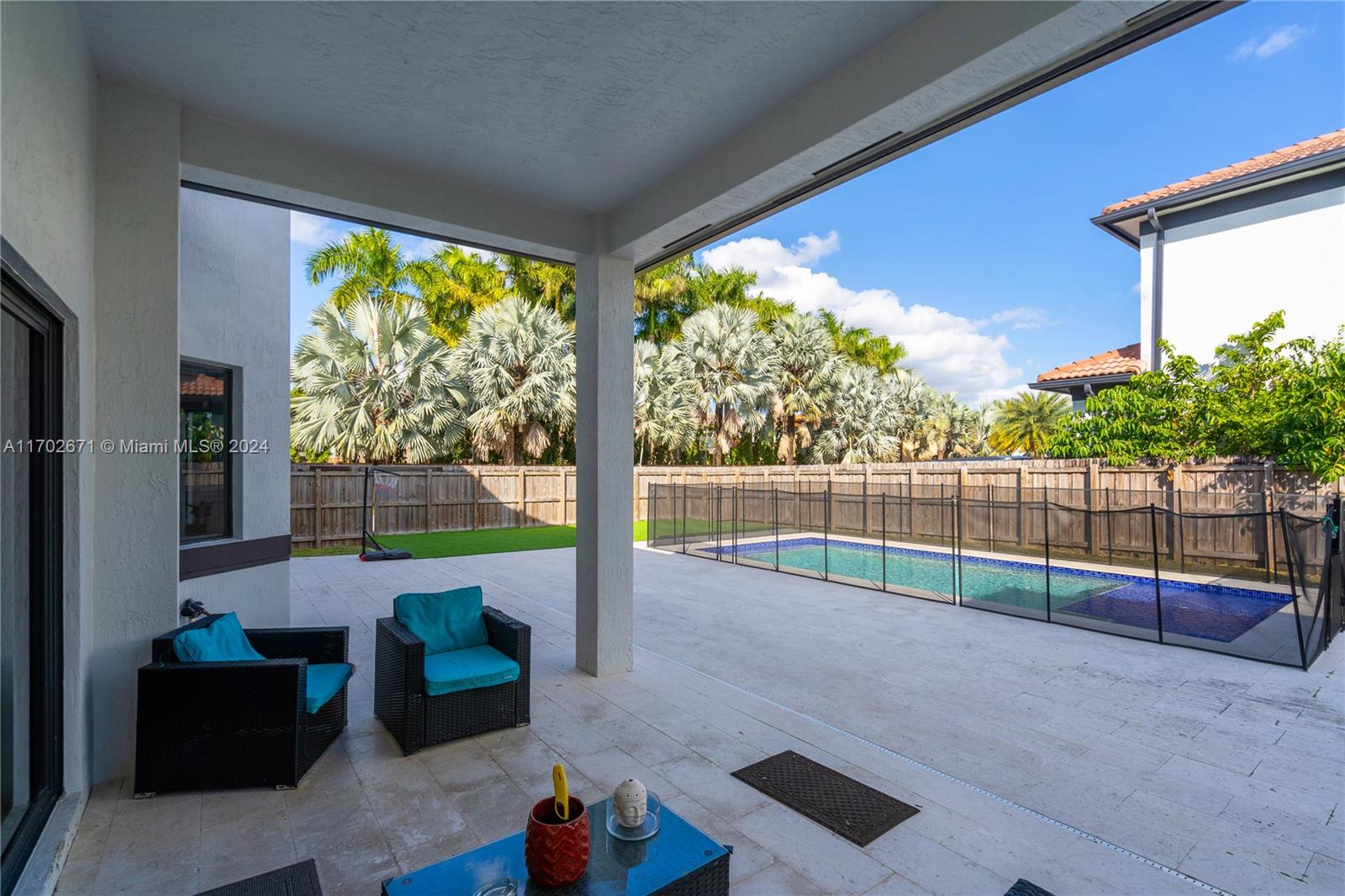 SION ESTATES - Residential