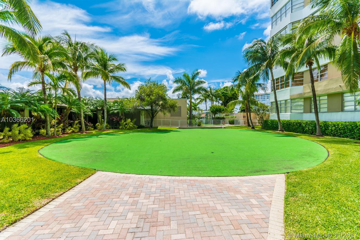 THE HEMISPHERES CONDO - Residential