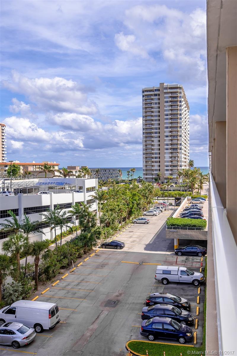 THE HEMISPHERES CONDO - Residential