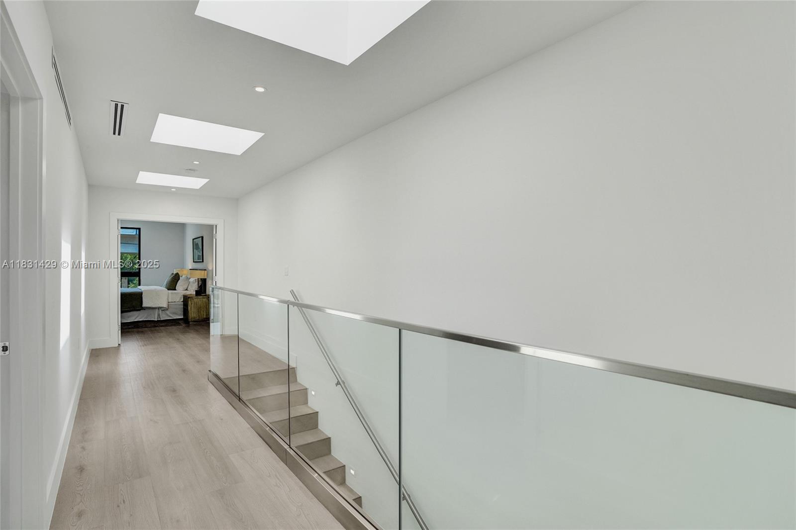 EAST SHENANDOAH - Residential