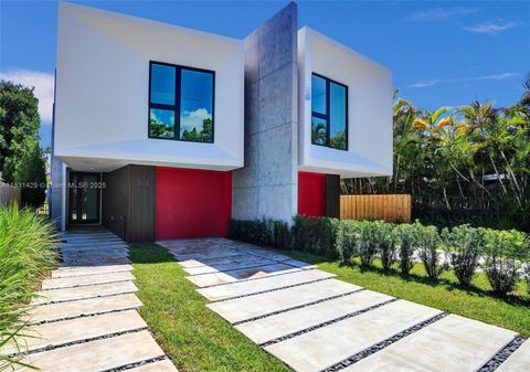 3645 SW 1st Ave Miami FL 33145