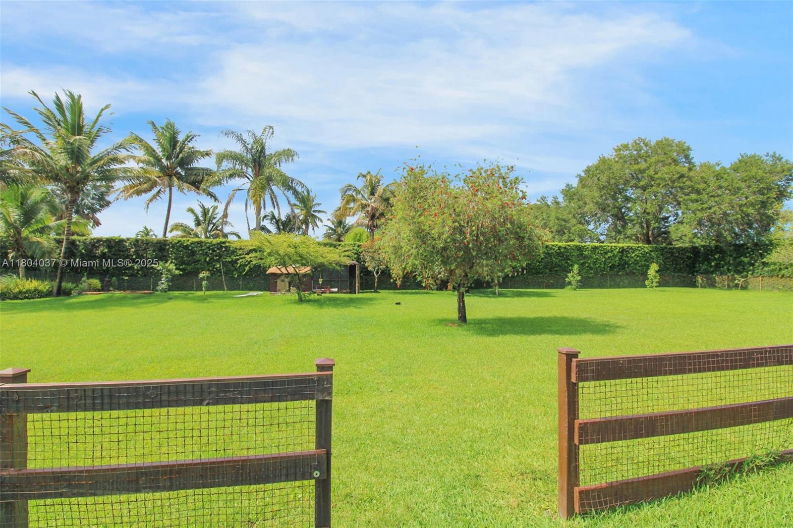 FLA FRUIT LANDS CO SUB NO - Residential