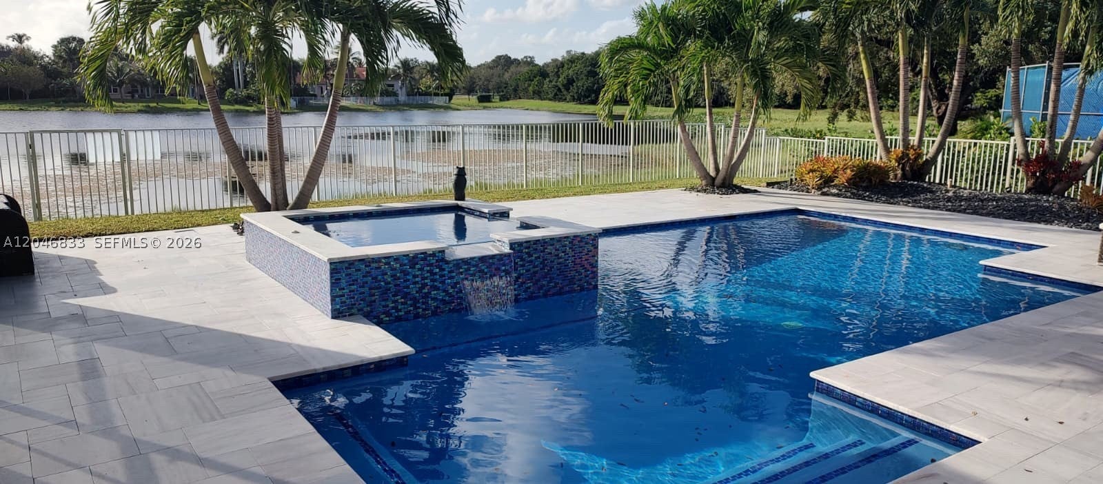 3683 W Lakes Estates Dr