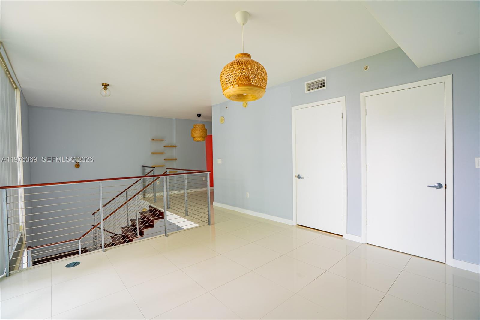 WIND CONDO - Residential Lease