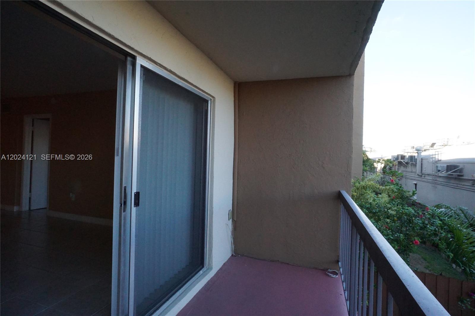 THE BERKELEY CONDO - Residential