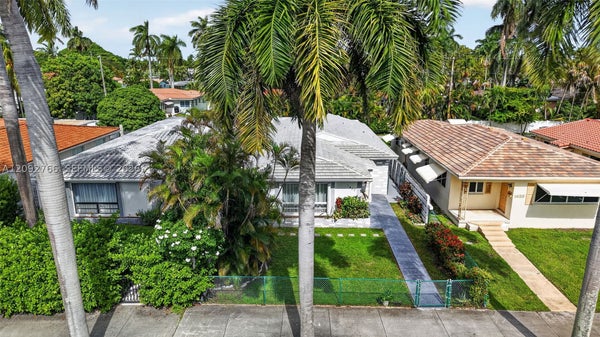 1427 HOLLYWOOD BLVD, HOLLYWOOD, FL 33020 - Image 85cbacdfe5abade8cdb404e0dd55b313/1115771865