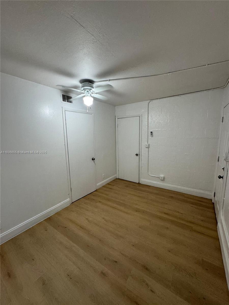 840 NW 5th Ave 1