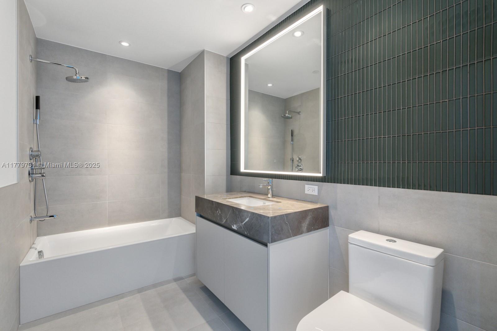 Five Park - Residential