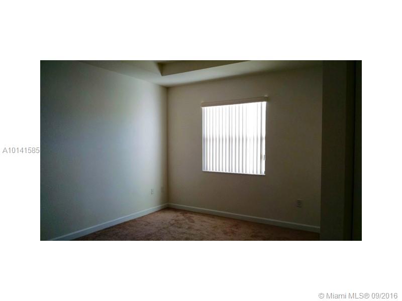 VENETIAN PARC WEST - Residential Lease