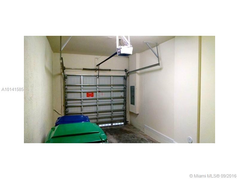 VENETIAN PARC WEST - Residential Lease