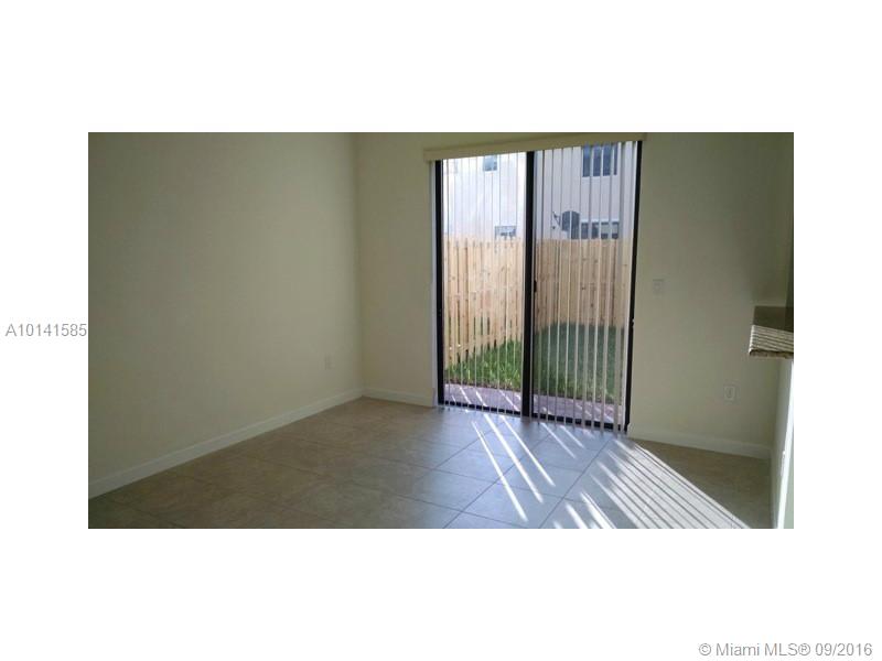 VENETIAN PARC WEST - Residential Lease