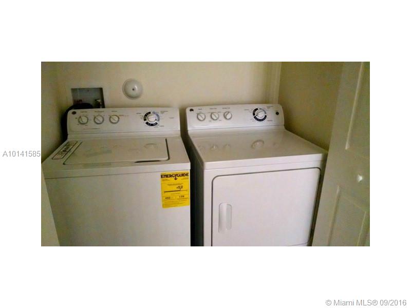 VENETIAN PARC WEST - Residential Lease