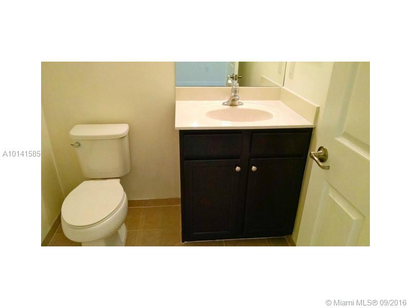 VENETIAN PARC WEST - Residential Lease