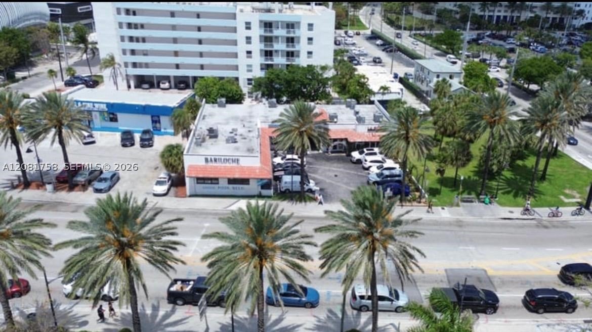2915 E Las Olas Blvd