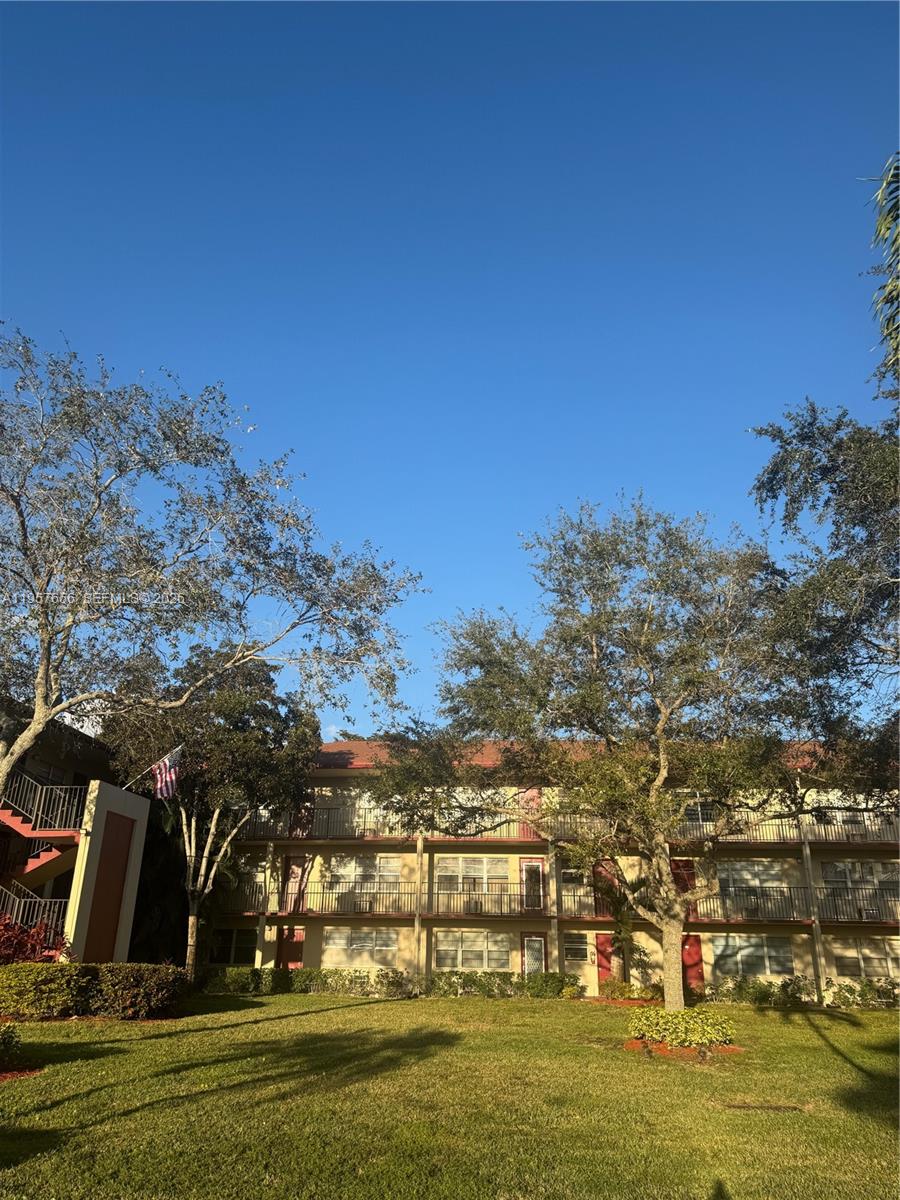 NEW HAMPTON AT CENTURY VI - Residential