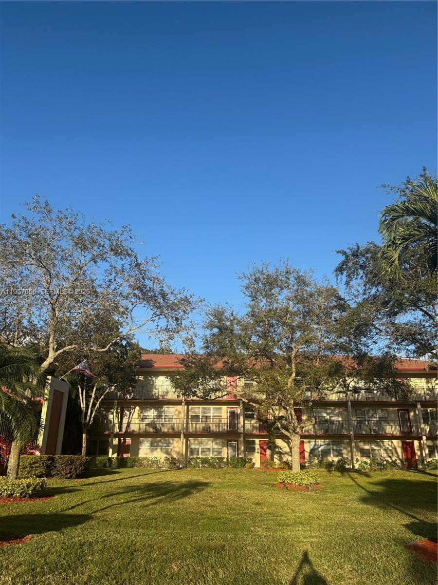 NEW HAMPTON AT CENTURY VI - Residential