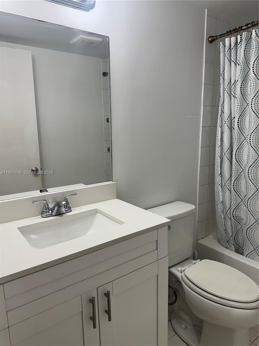 NEW HAMPTON AT CENTURY VI - Residential