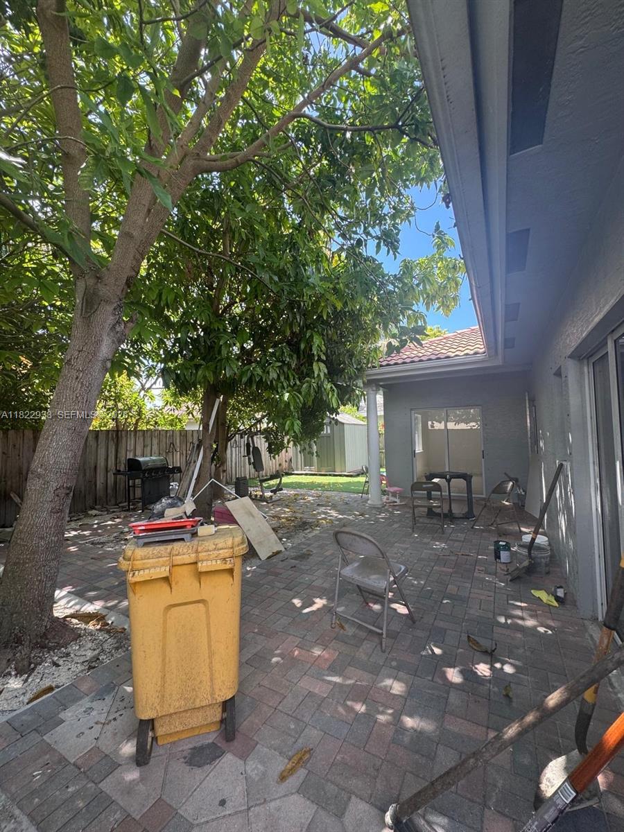 CRISTYS HOMES - Residential