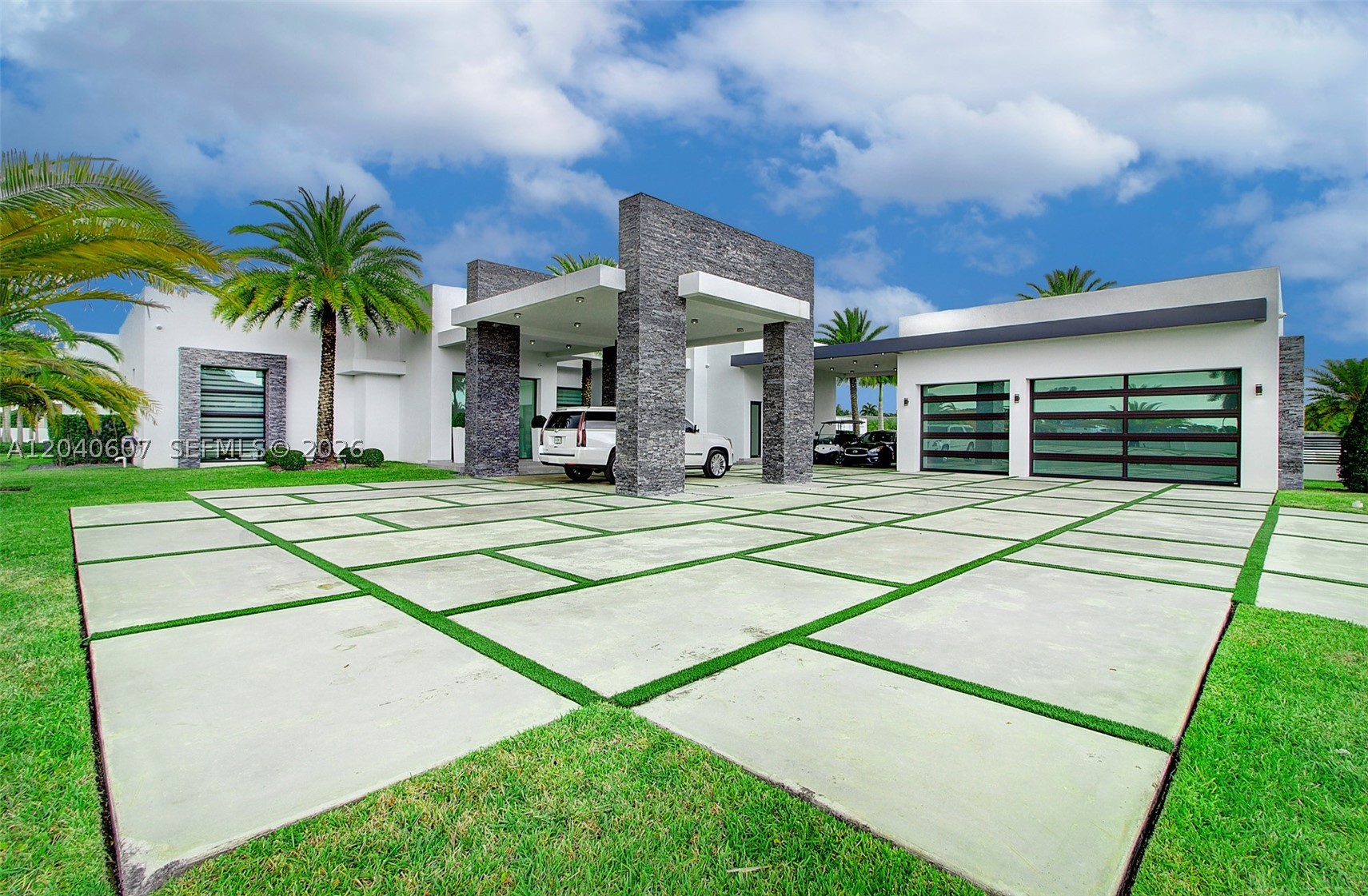 13052 NW 102nd Ave