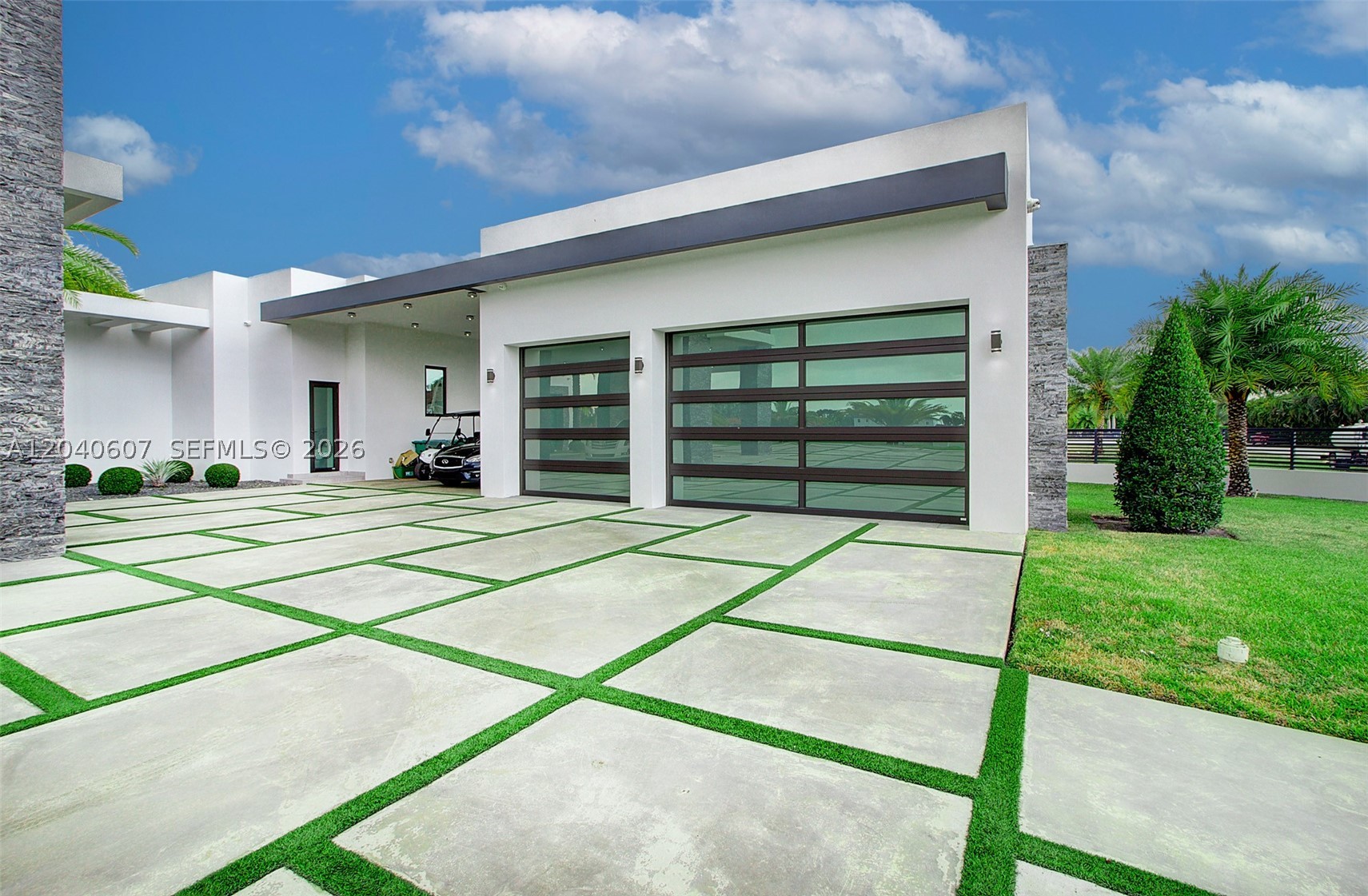 13052 NW 102nd Ave